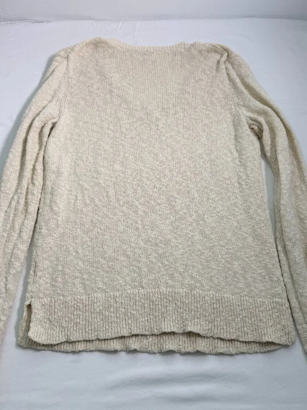 J.Crew Cream V-Neck Knit Sweater Women’s Medium Lightweight Long Sleeve Cozy Top